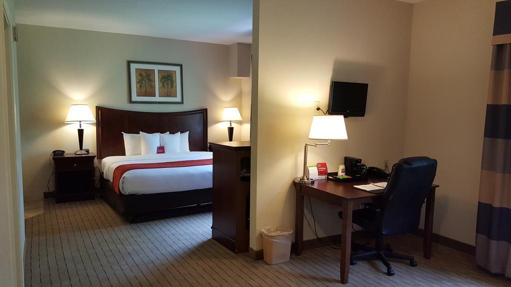 Comfort Suites Mobile West Tillmans Corner Exteriör bild