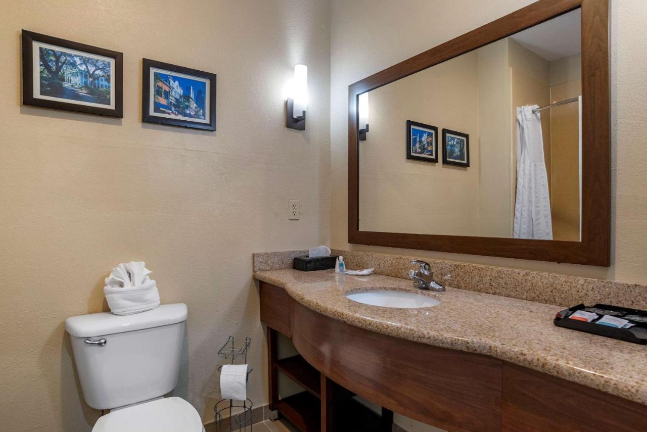 Comfort Suites Mobile West Tillmans Corner Exteriör bild